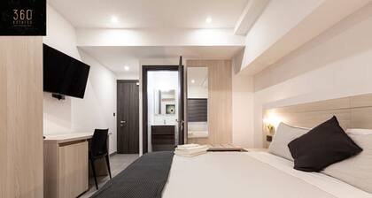 Lovely modern large spacious home with 7 BR + WIFI