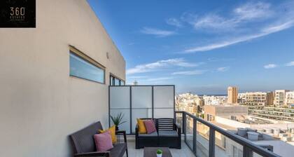 Stylish 2BR Meridian suite in central St Julians