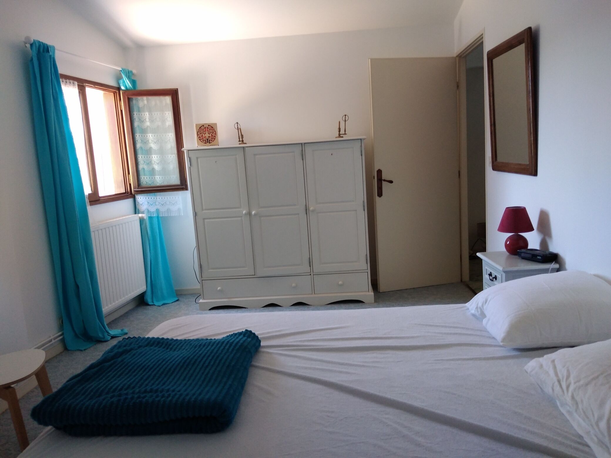 3 chambres, fer et planche à repasser, Wi-Fi