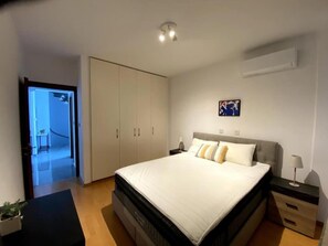 3 habitaciones, colchones con pillow-top y decoración personalizada 