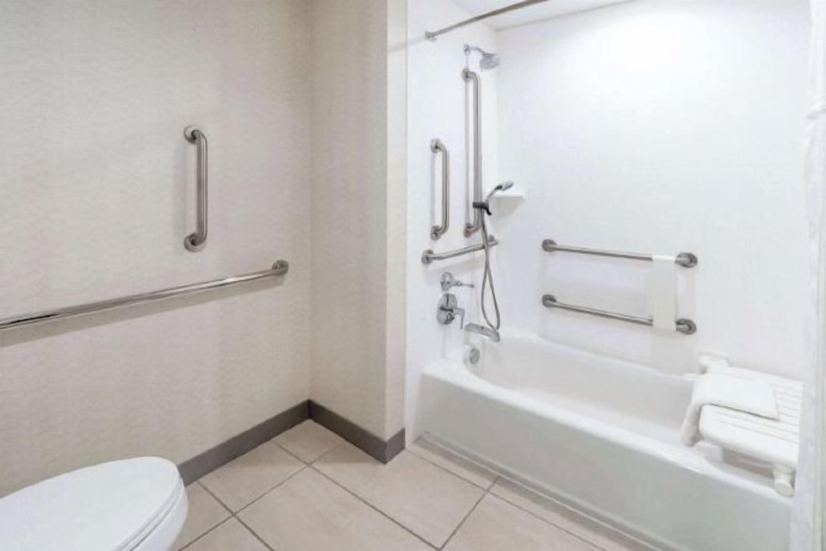 Bathroom | Free toiletries, hair dryer, towels, soap