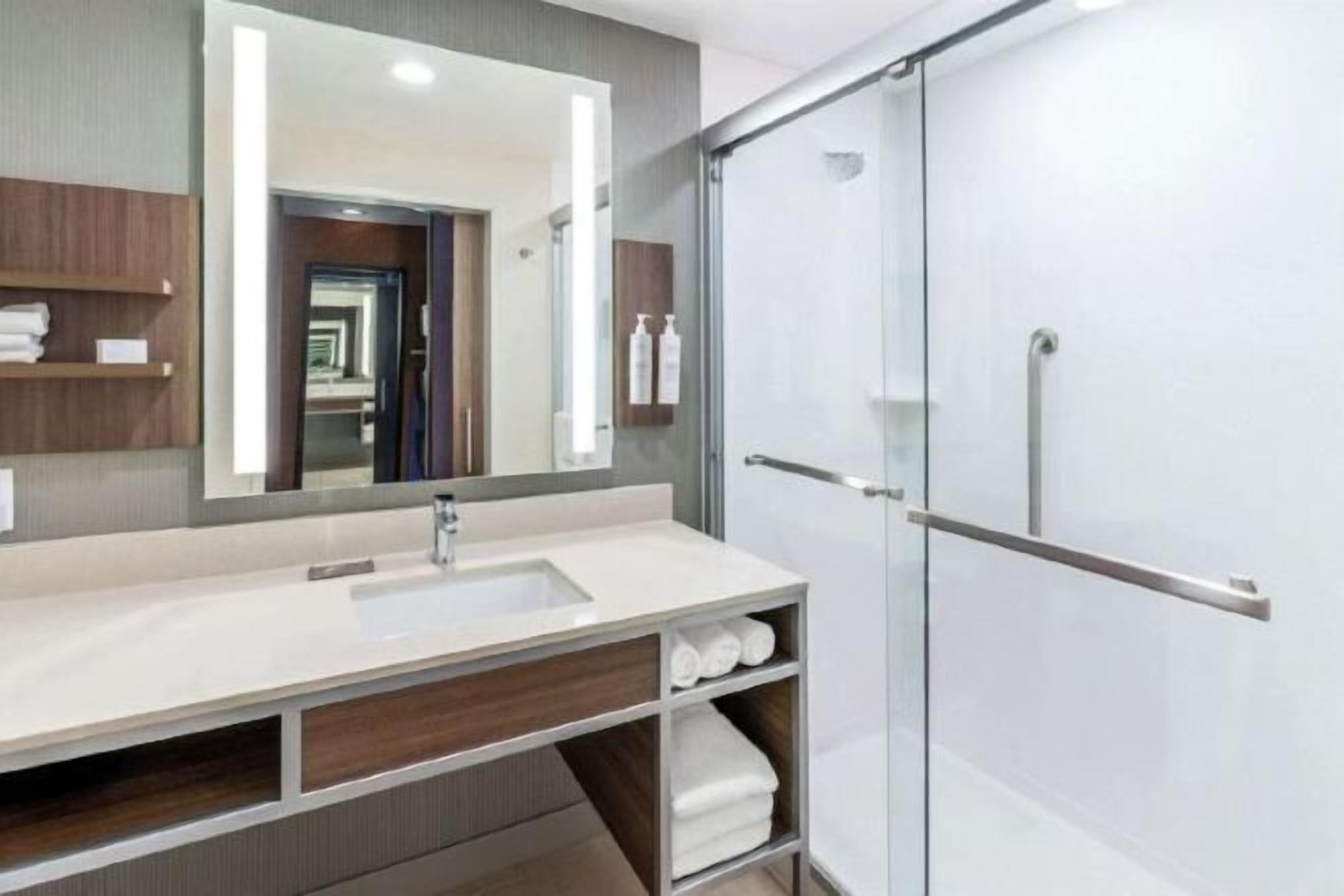 Free toiletries, hair dryer, towels, soap