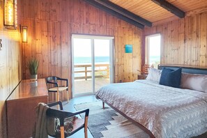 2 bedrooms, iron/ironing board, free WiFi, bed sheets - Ocean Front A Frame with Spectacular Views! Dog Friendly! Fireplace! (Florence)