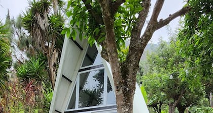 Romantic Chalet at lake Atitlan- private beach