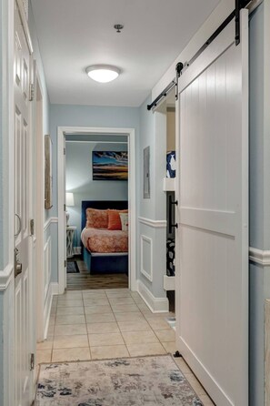3 habitaciones, tabla de planchar con plancha y wifi gratis