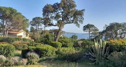 500m from the beach! House