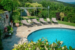 Outdoor pool - deluxe apartment 2 (cortona)