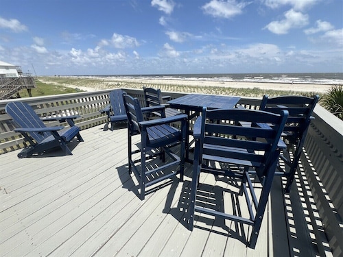 Patriot House - Beachfront - Island Realty