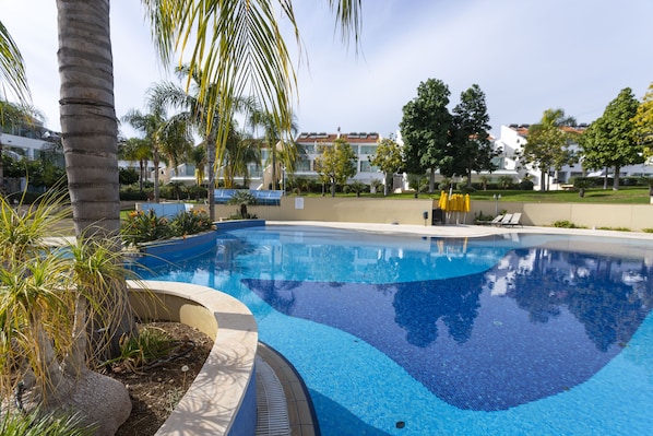 Piscina externa