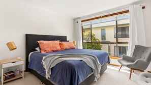 3 bedrooms, iron/ironing board, travel crib, internet - Badhuset in Smiths Beach (Smiths Beach)