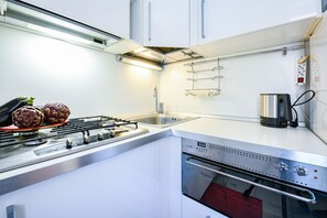 Fridge, microwave, oven, dishwasher