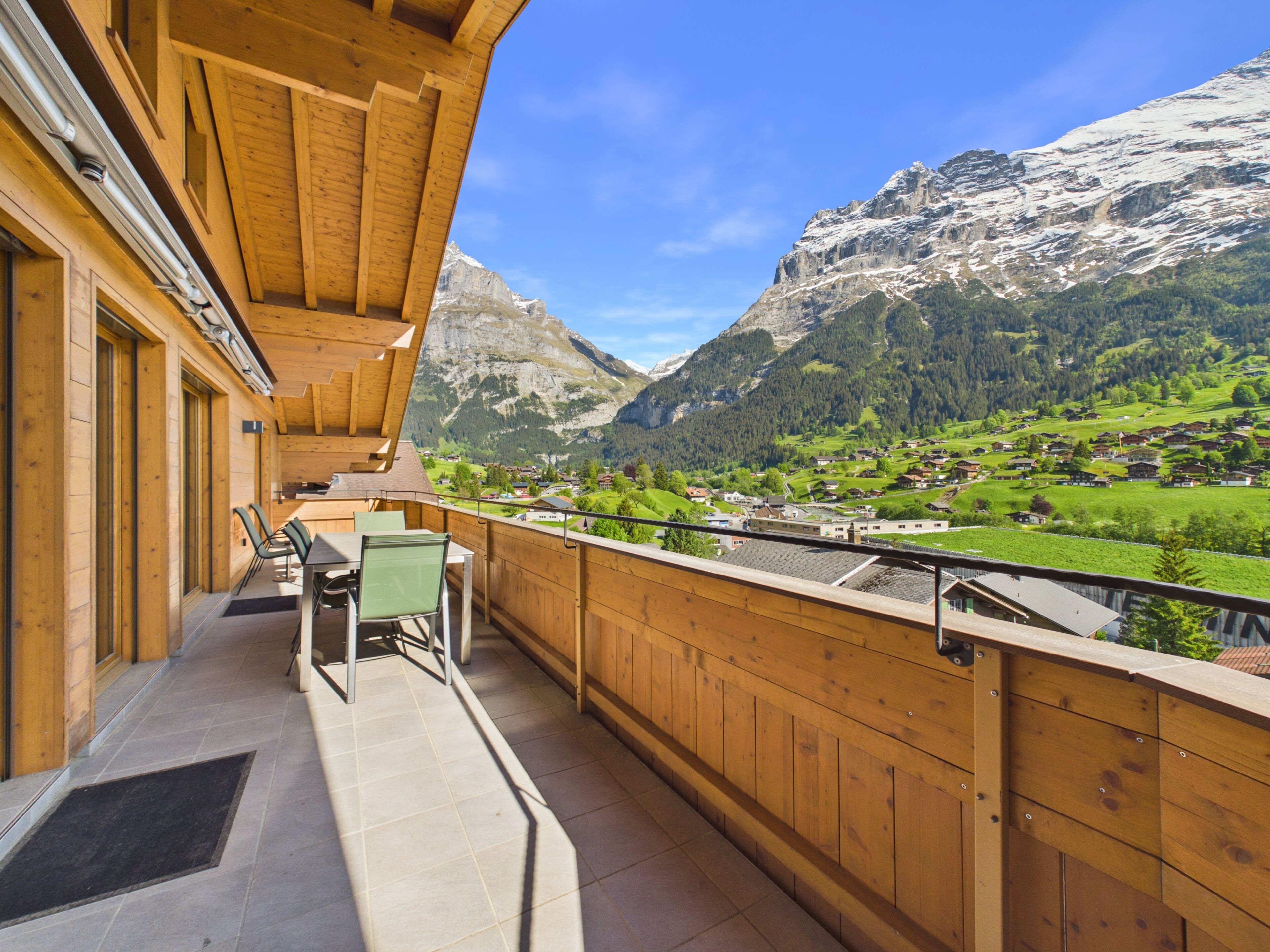 Luxe maisonnette, 4 slaapkamers, uitzicht op bergen | Terras