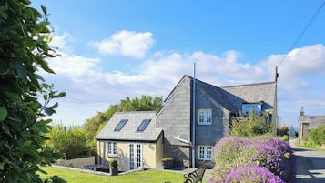 Cottage | Exterior