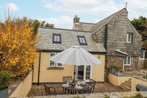 Cottage | Interior - Ivy Cottage (Tintagel)