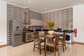 Premier Apartment | Private kitchen