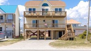 Exterior - No Regrets - 4 BR home in the heart of Surf City!  Dog Friendly! (Surf City)