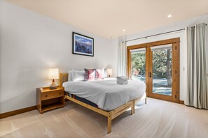 3 habitaciones, tabla de planchar con plancha y wifi gratis