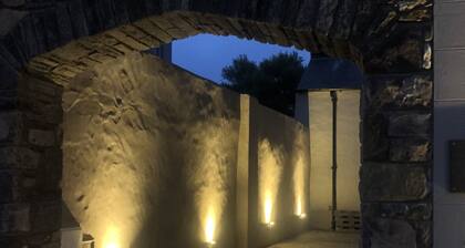 Stylish cosy cottage at the heart of the city