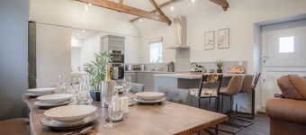 The Barn At Kiln Park - 2 Bed Cottage - Narberth