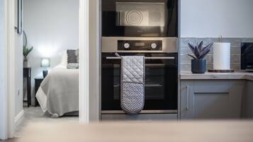 Microwave, oven, stovetop, dishwasher