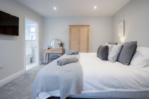 2 habitaciones, ropa de cama de alta calidad y ropa de cama 