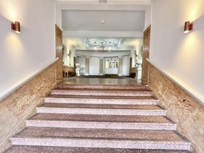 Interior - VIP Serviced Apartments London Sleeps Upto 6 Guests Excellent Location (London)