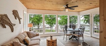 House w/ fire pit 4BR/Trident Marina/2 KING BEDS