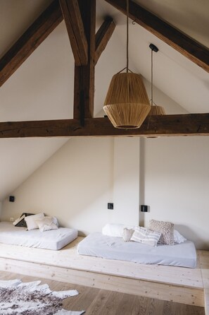 5 chambres, Wi-Fi gratuit, draps fournis