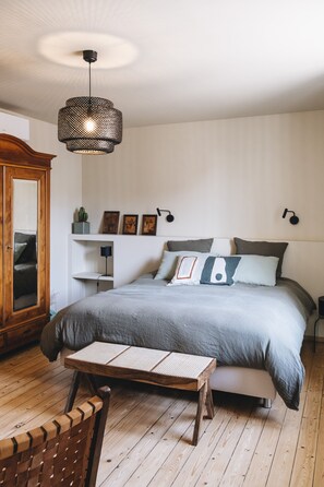 5 habitaciones, wifi gratis y ropa de cama 