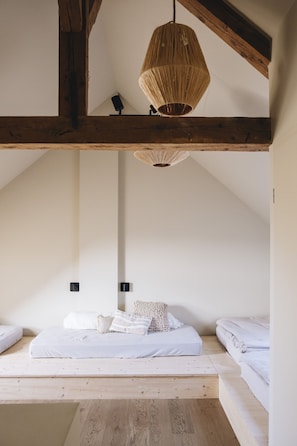 5 chambres, Wi-Fi gratuit, draps fournis