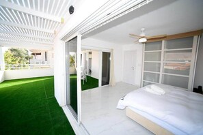 7 habitaciones, wifi y ropa de cama