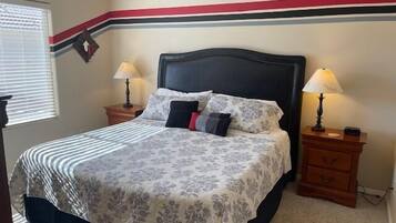 3 bedrooms, iron/ironing board, free WiFi, bed sheets