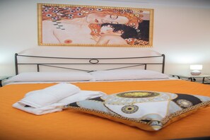 패밀리 아파트, 침실 여러 개, 바닷가 (Vicolo IV Home 200m From Sea) | 1 개의 침실, 무료 WiFi, 침대 시트