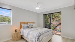 2 bedrooms, Internet