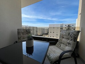 高级公寓, 1 间卧室, 阳台, 城市景观 | 露台