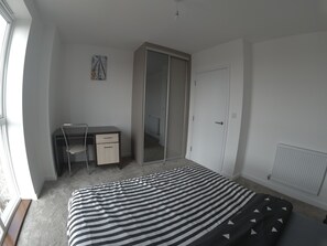 1 bedroom, WiFi, bed sheets