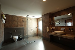 Superior Room | Bathroom shower - THE LATITUDE LUXURY  (Haridwar)