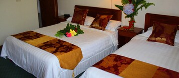 Suíte básica | Escrivaninha, Wi-Fi de cortesia, roupa de cama