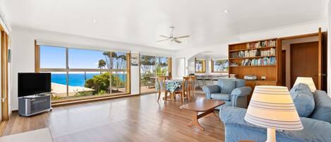 تلفزيون ذكي