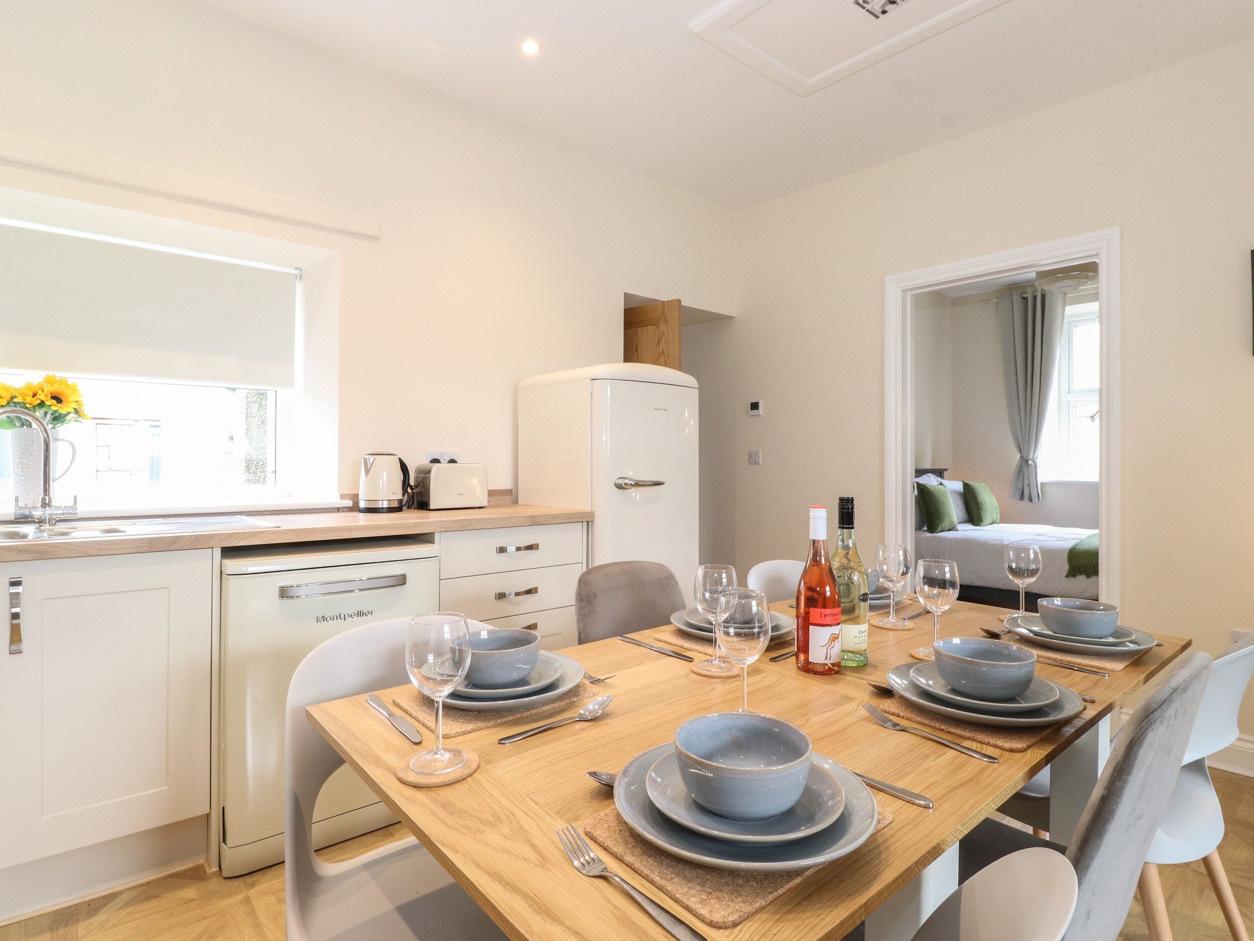 Fridge, dishwasher, electric kettle, toaster