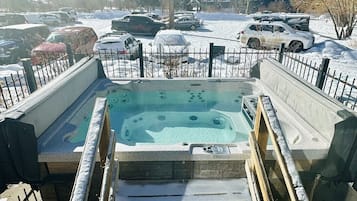 Condo, 3 Bedrooms | View from property