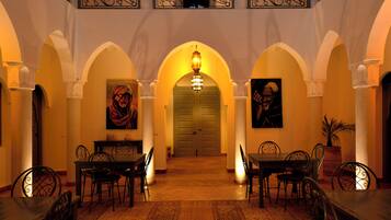 Family Villa | Terrace/patio