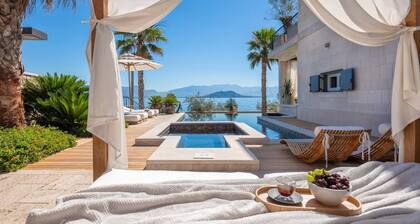Luxury Seafront Villa Sensation Ciovo with Pool