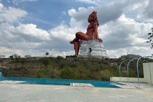 Shiv Ashray Resort