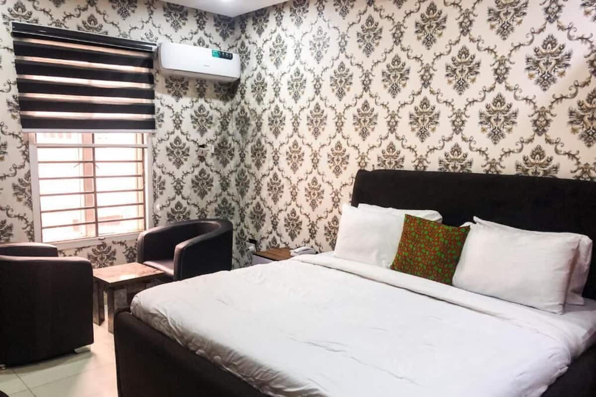 Deluxe Single Room | Free WiFi