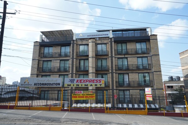 Bagian depan properti