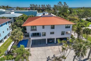 House, 2 Bedrooms | Exterior - Hidden Pearl 2 Bedroom Home by RedAwning (Holmes Beach)