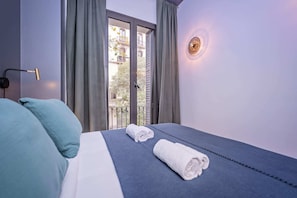 3 makuuhuonetta, silitysrauta/-lauta, ilmainen Wi-Fi, vuodevaatteet