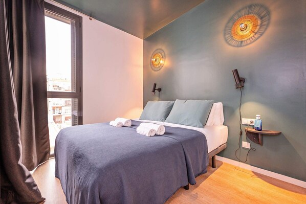 1 chambre, fer et planche à repasser, Wi-Fi gratuit, draps fournis