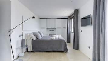 8 slaapkamers, een strijkplank/strijkijzer, gratis wifi, beddengoed